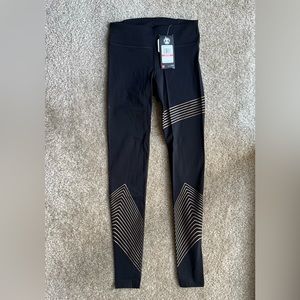 Under Armour leggings, XS